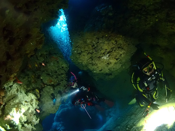 なるほど・ザ・ケーブ