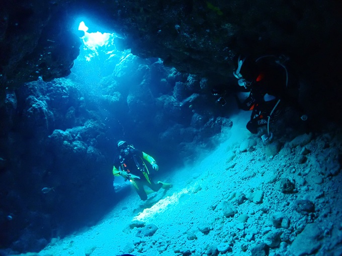 なるほど・ザ・ケーブ