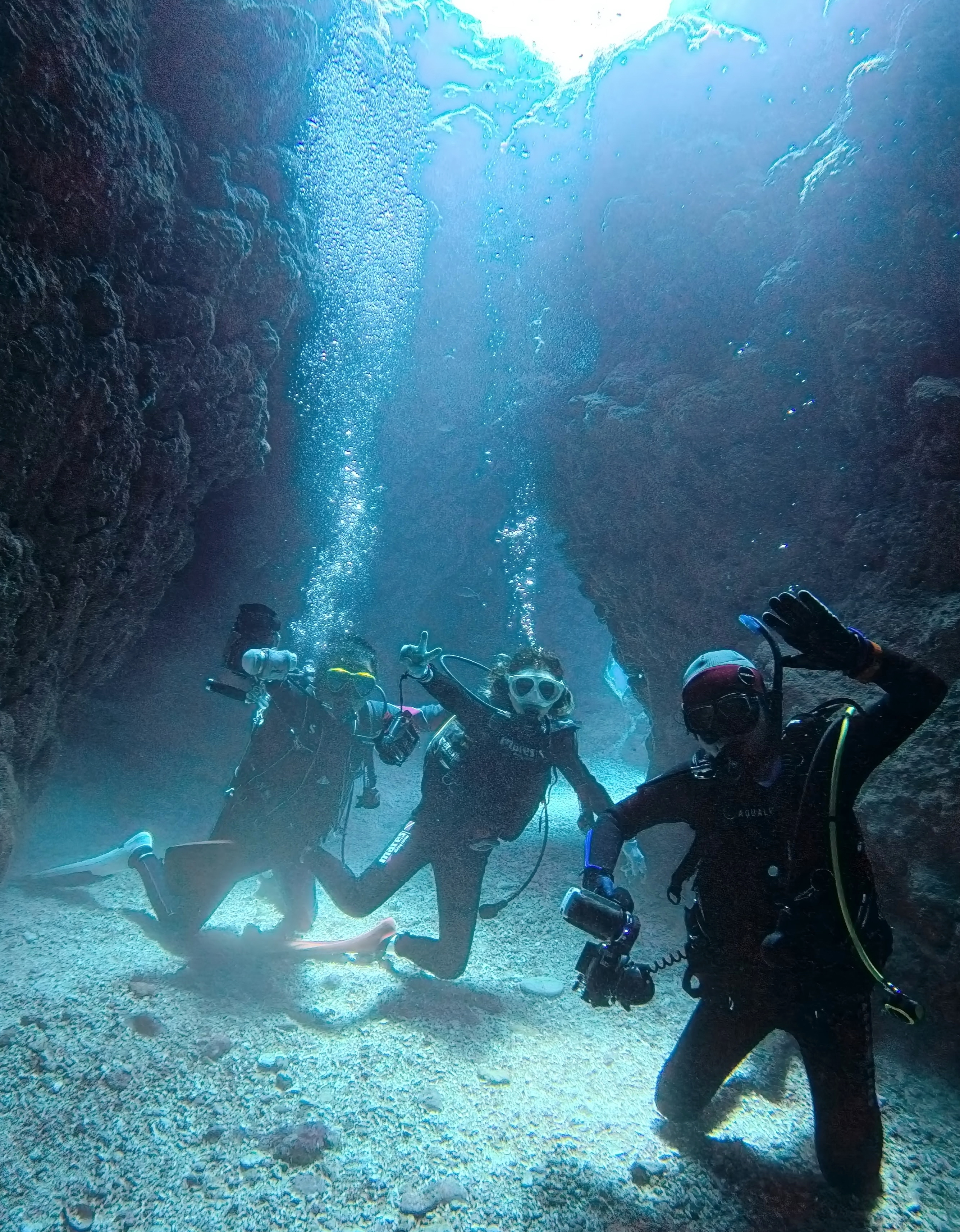 なるほど・ザ・ケーブ