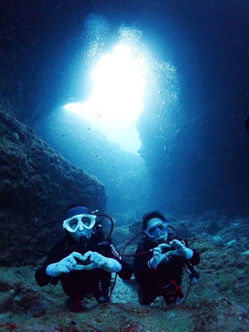 Wアーチ
